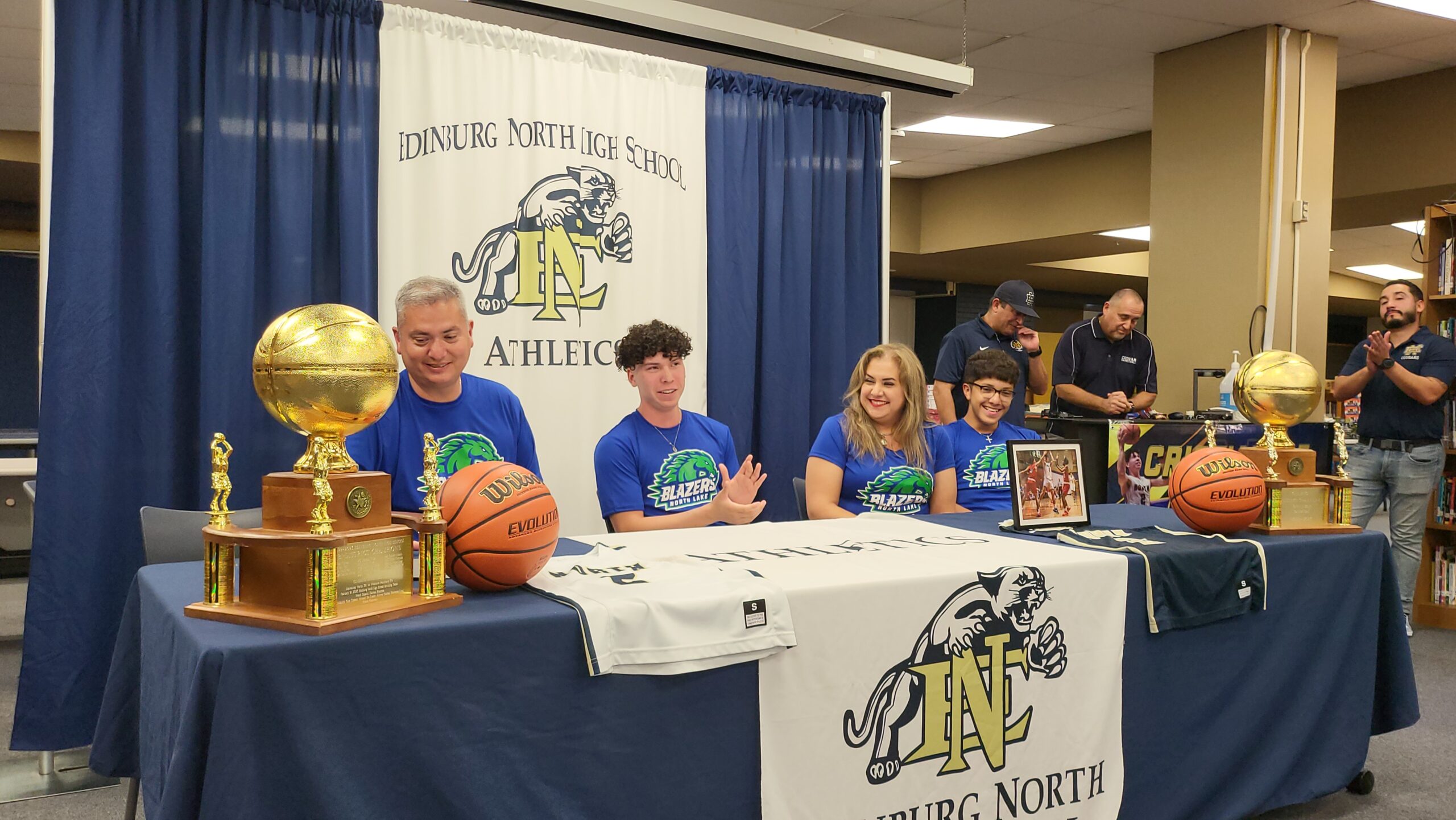 SIGNING DAY Basketball wizzard Cristian Faz punches his ticket to play